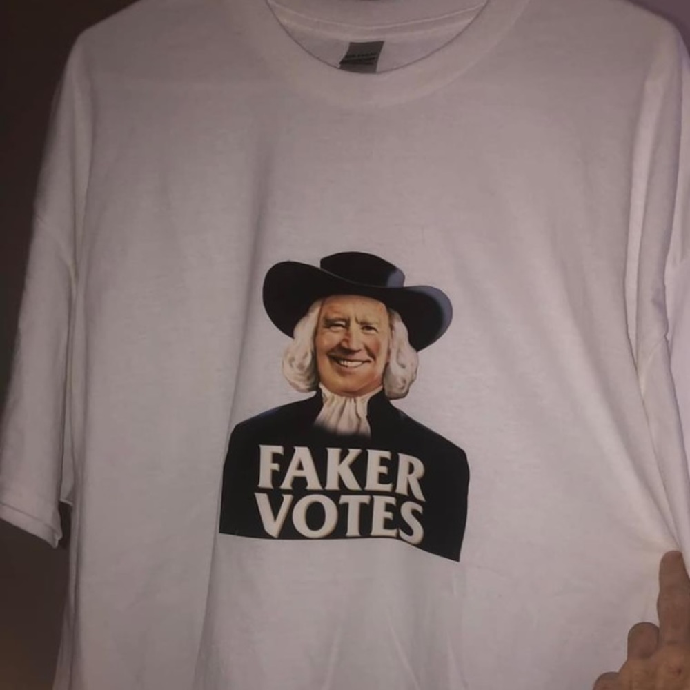 2XL Faker Votes Biden Tee